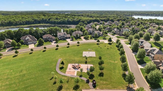2100 Belmont Avenue NW, Prior Lake, MN 55372