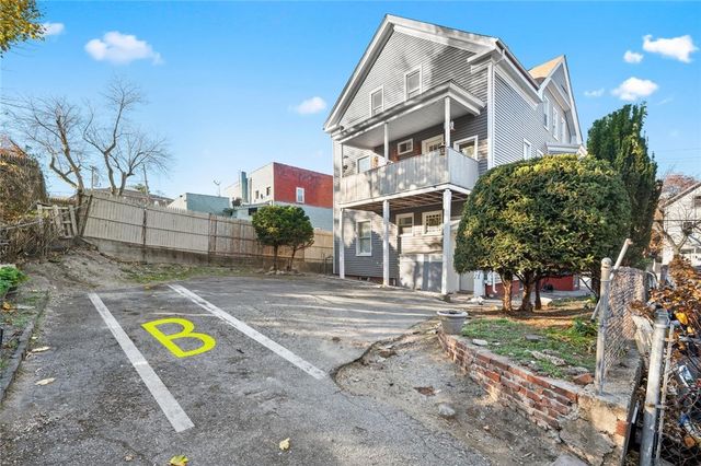 792 Atwells Avenue, Providence, RI 02909