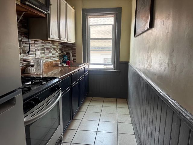 792 Atwells Avenue, Providence, RI 02909