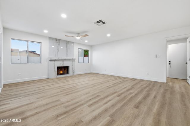 4920 W Michigan Avenue, Glendale, AZ 85308