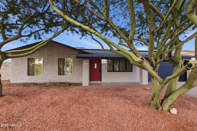 4920 W Michigan Avenue, Glendale, AZ 85308