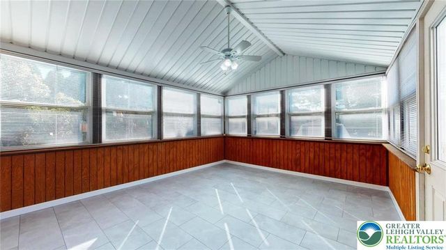 324 Wolf Drive, Allentown City, PA 18104