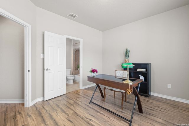6122 Lowrie Block, San Antonio, TX 78239