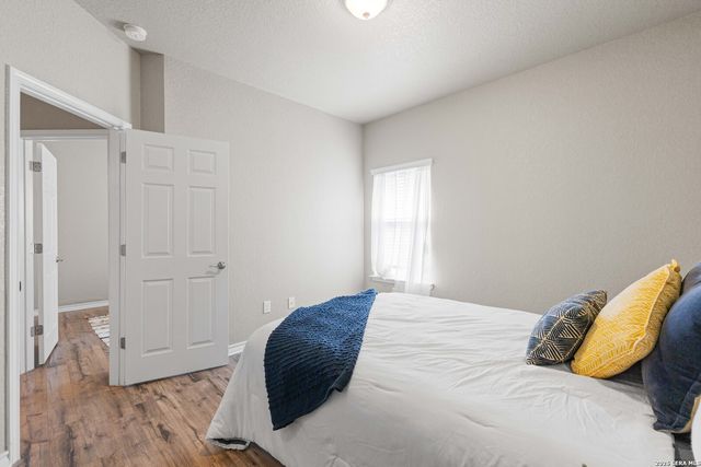6122 Lowrie Block, San Antonio, TX 78239