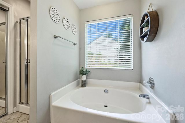 6000 Burnt Mill Run, Matthews, NC 28104