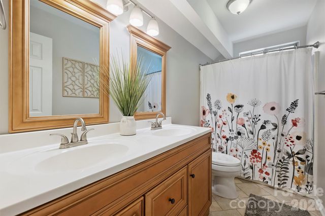 6000 Burnt Mill Run, Matthews, NC 28104