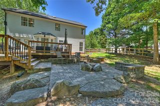 6000 Burnt Mill Run, Matthews, NC 28104