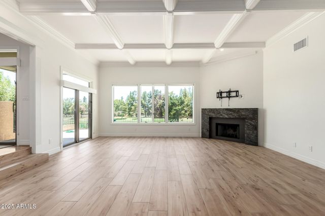 3105 E MARSHALL Avenue, Phoenix, AZ 85016