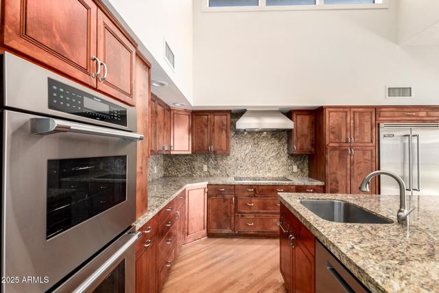 3105 E MARSHALL Avenue, Phoenix, AZ 85016