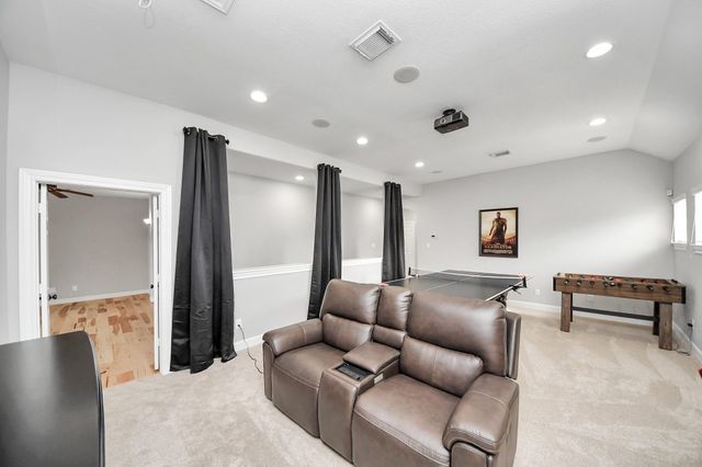9303 Georgetown Glen Circle, Cypress, TX 77433