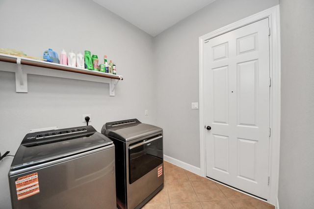 9303 Georgetown Glen Circle, Cypress, TX 77433
