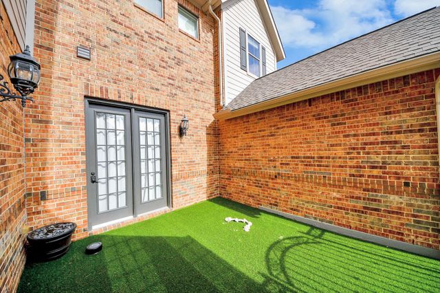 9303 Georgetown Glen Circle, Cypress, TX 77433