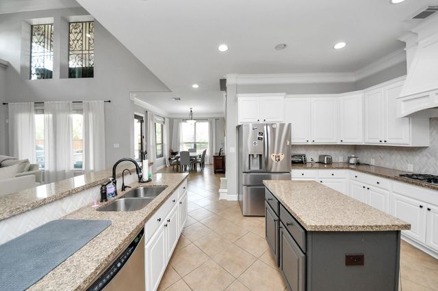 9303 Georgetown Glen Circle, Cypress, TX 77433