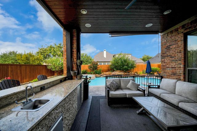 9303 Georgetown Glen Circle, Cypress, TX 77433