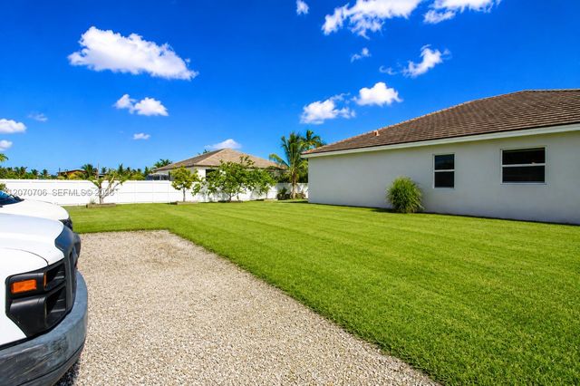 29345 SW 178th Court, Homestead, FL 33030