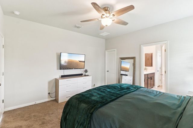 2024 Cowan DR, New Braunfels, TX 78132