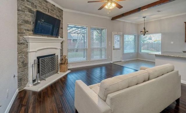 2817 Pioneer Drive, Denton, TX 76210