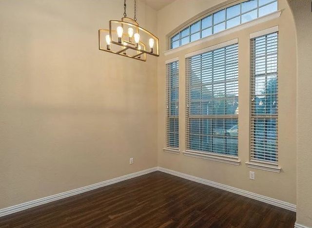 2817 Pioneer Drive, Denton, TX 76210