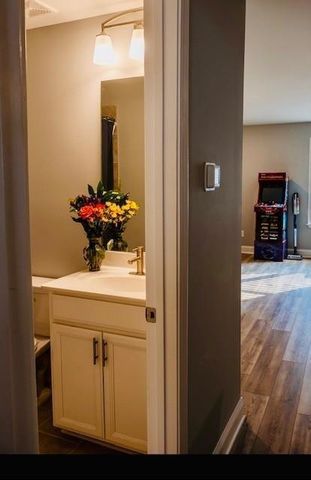 513 Forest Lane, Canton, GA 30114