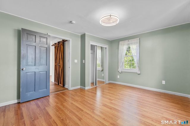 4 Gloria Road, Cromwell, CT 06416