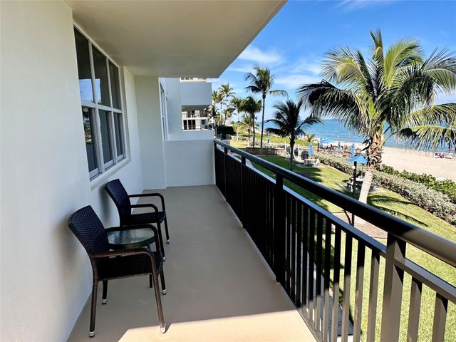 1147 Hillsboro Mile 214, Hillsboro Beach, FL 33062