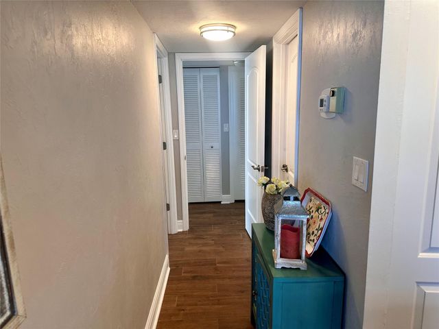1147 Hillsboro Mile 214, Hillsboro Beach, FL 33062