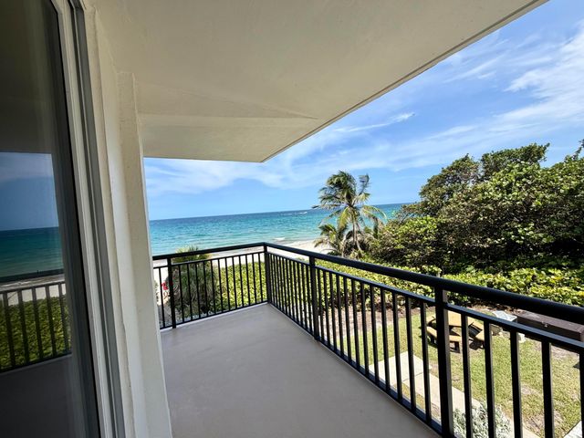 1147 Hillsboro Mile 214, Hillsboro Beach, FL 33062