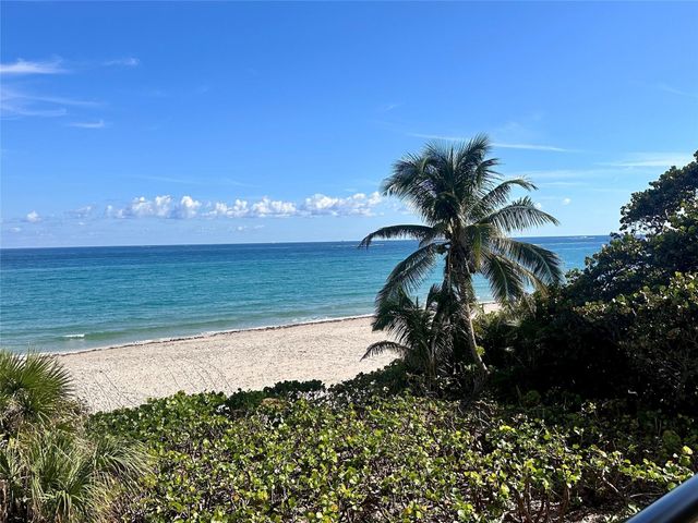 1147 Hillsboro Mile 214, Hillsboro Beach, FL 33062