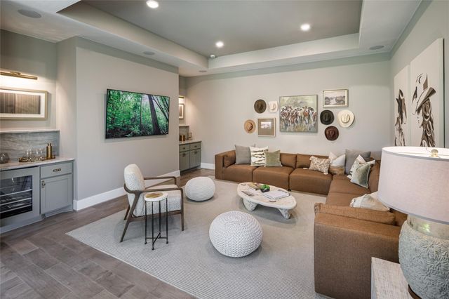 105 Bentwood Meadow Lane, Montgomery, TX 77356