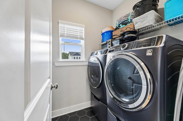 710 Vrabel Rd, Murfreesboro, TN 37130