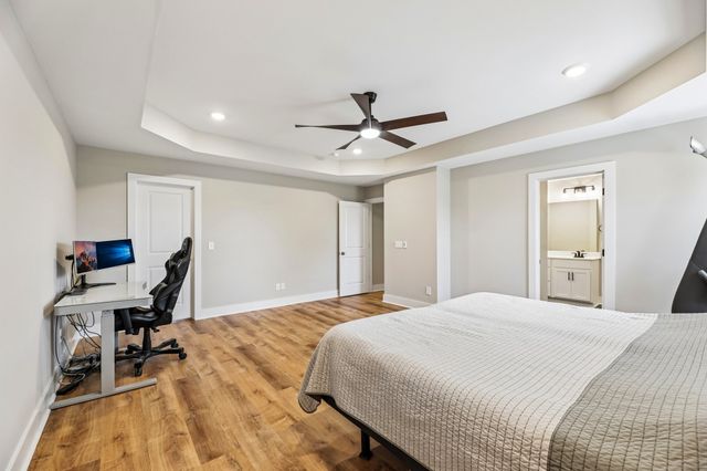 710 Vrabel Rd, Murfreesboro, TN 37130