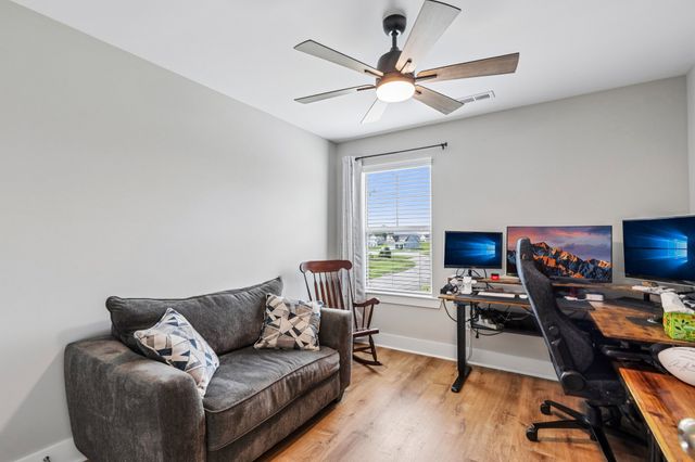 710 Vrabel Rd, Murfreesboro, TN 37130