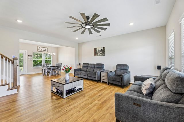 710 Vrabel Rd, Murfreesboro, TN 37130