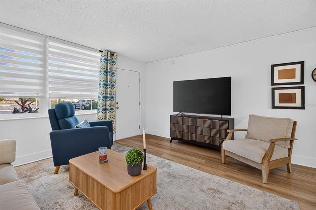 7625 SUN ISLAND DRIVE S 103, South Pasadena, FL 33707