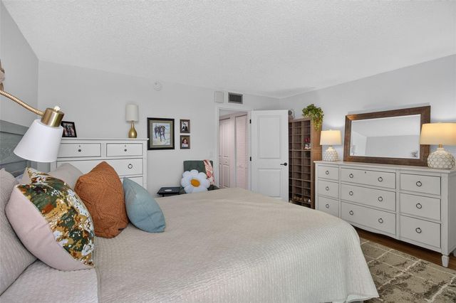 7625 SUN ISLAND DRIVE S 103, South Pasadena, FL 33707