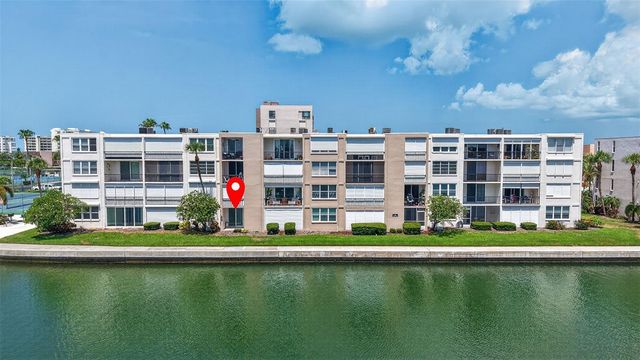 7625 SUN ISLAND DRIVE S 103, South Pasadena, FL 33707