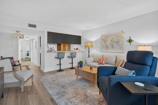 7625 SUN ISLAND DRIVE S 103, South Pasadena, FL 33707