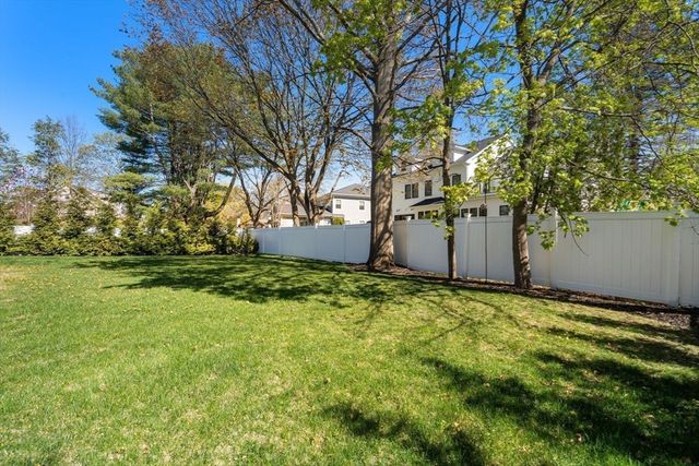 29 Hanson Road, Newton, MA 02459