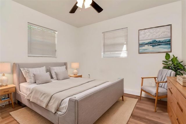 3907 W PINE STREET, Tampa, FL 33607