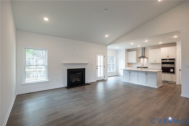 14409 Lightfoot Ct, Montpelier, VA 23192