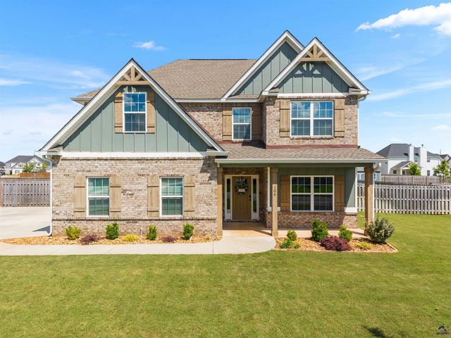 104 Pearl Moss Lane, Kathleen, GA 31047