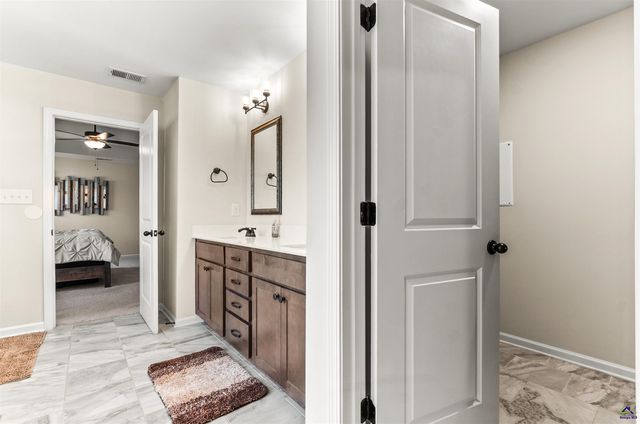104 Pearl Moss Lane, Kathleen, GA 31047