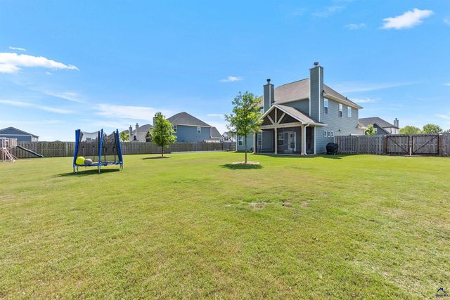 104 Pearl Moss Lane, Kathleen, GA 31047