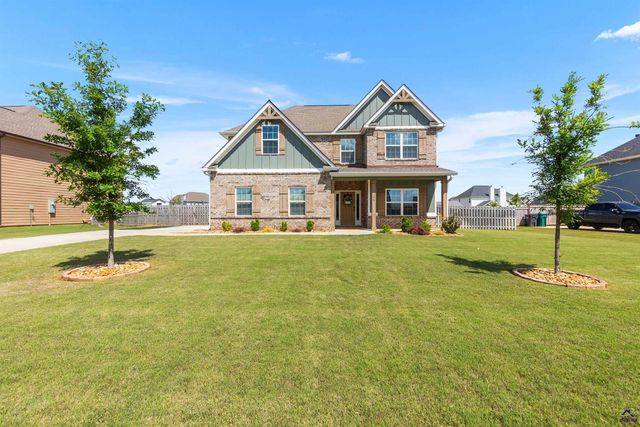 104 Pearl Moss Lane, Kathleen, GA 31047