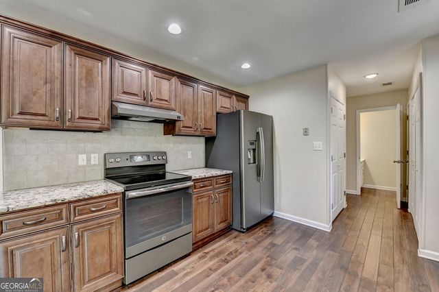 728 Flowers Crossing, Lawrenceville, GA 30044