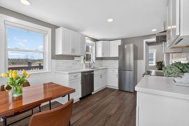 14 Mount Walley Rd, Waltham, MA 02451