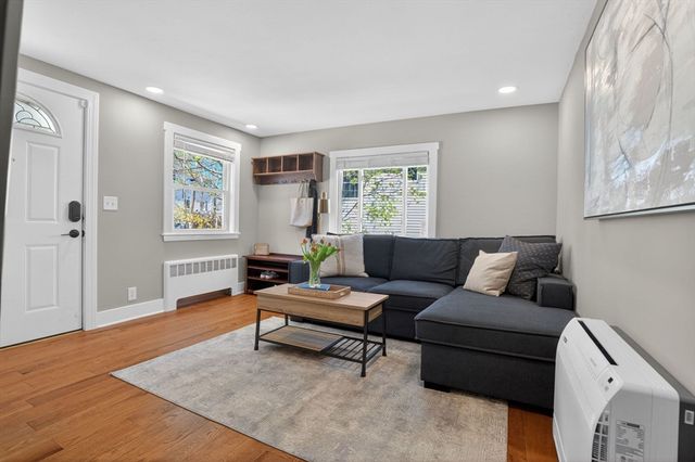 14 Mount Walley Rd, Waltham, MA 02451