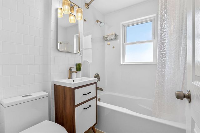 14 Mount Walley Rd, Waltham, MA 02451