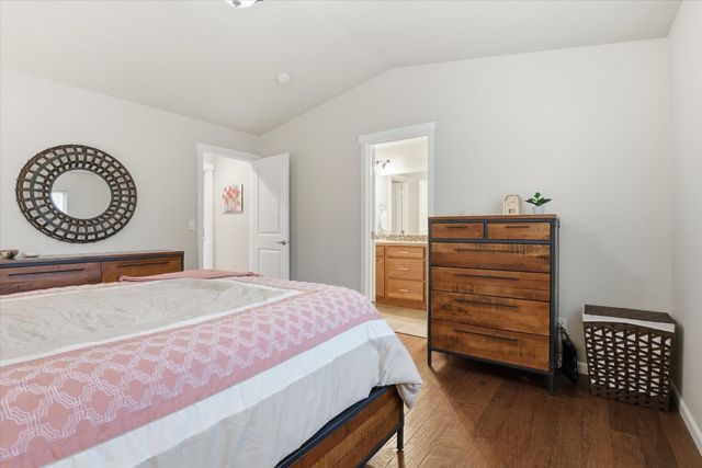 9002 N Sundance Dr, Spokane, WA 99208