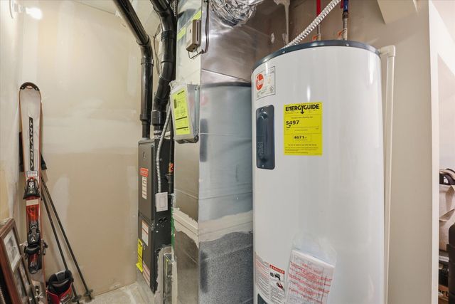 9002 N Sundance Dr, Spokane, WA 99208